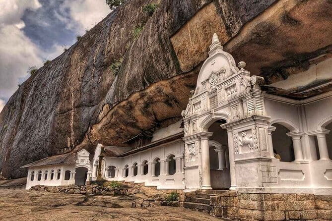 12 Days Tour Grand Discovery of Sri Lanka - Dambulla, Matale spices, and sacred Kandy