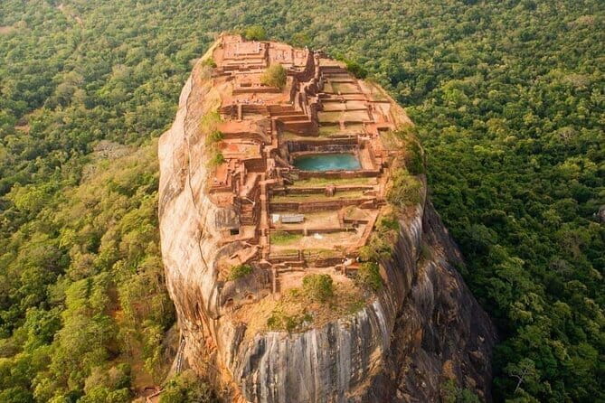 14 Days/ 13 Nights -Sri Lanka Tour on Culture, Wildlife & Beaches - What the $4,900 price covers