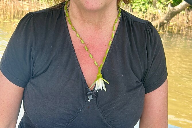 2h Bentota River Safari: Crocodiles, Monkeys, Mangrove & more - A quiet river with a wild side