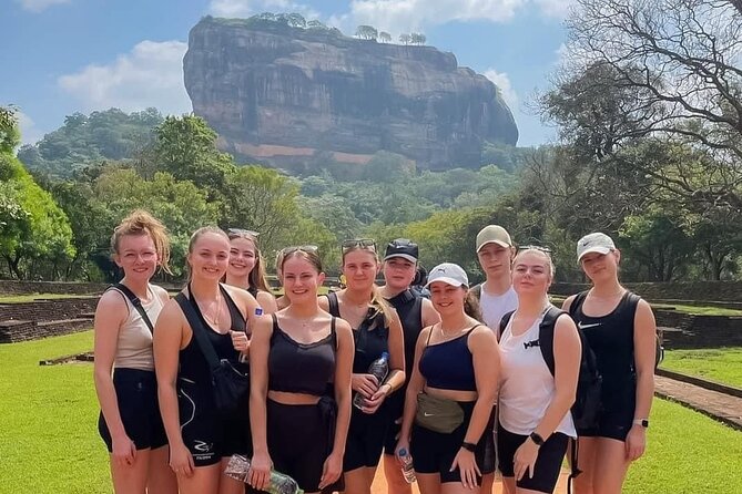3 Days Tour to Kandy Nuwara Eliya & Sigiriya from Colombo - Key points at a glance