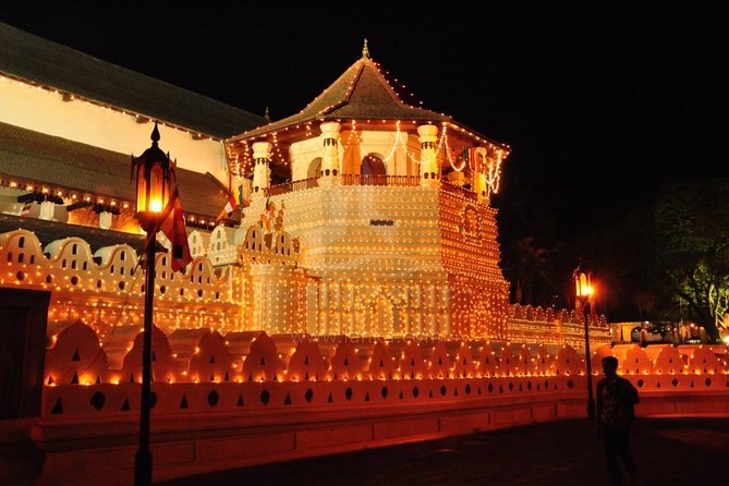 3 Days Tour to Kandy Nuwara Eliya & Sigiriya from Colombo - Why this route works in only three days