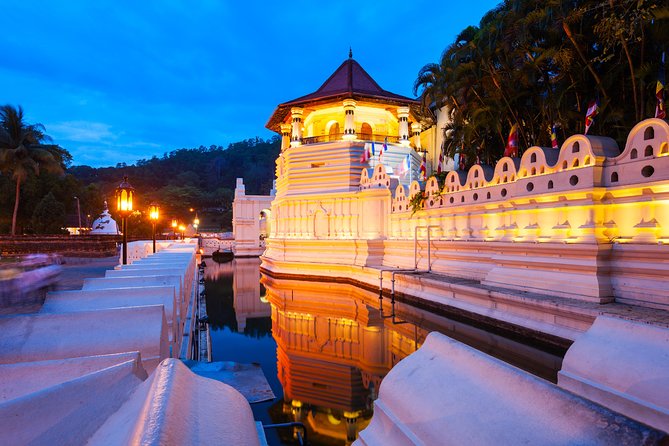 3 Days Tour to Kandy Nuwara Eliya & Sigiriya from Colombo - Accommodation, meals, and the real cost