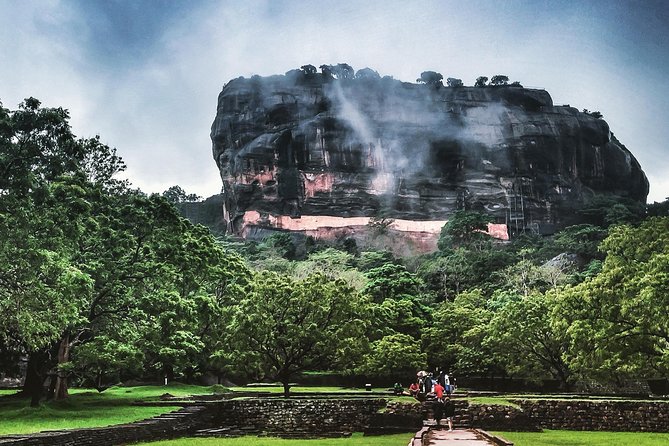 3 Days Tour to Kandy Nuwara Eliya & Sigiriya from Colombo - Should you book it?