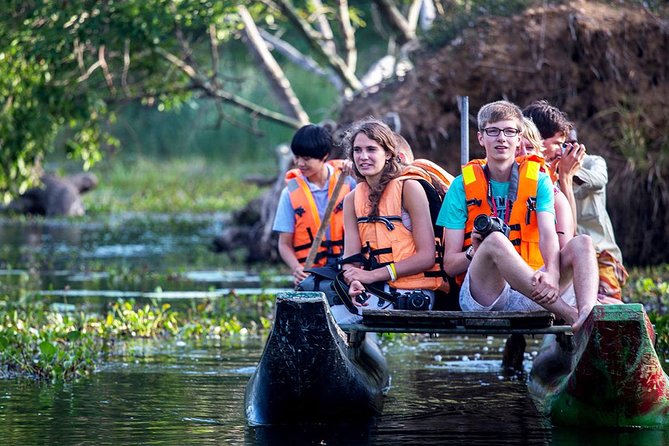 4-Day Essence of Sri Lanka Tour - The chauffeur guide and the long drives