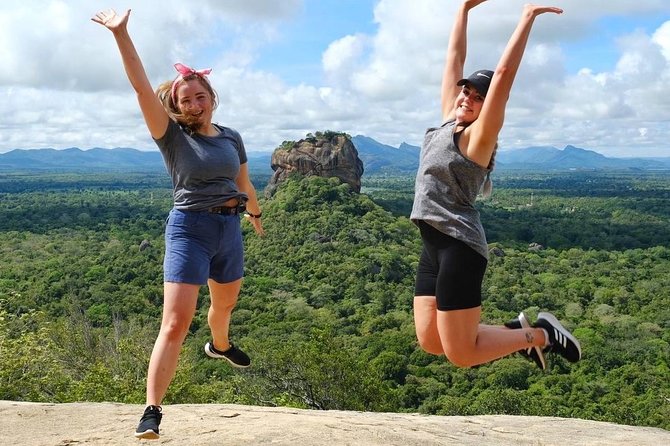 4 Days Tour to Kandy, Sigiriya & Nuwara Eliya - What the $325 price really covers