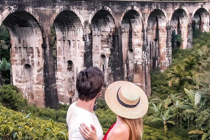 5 Day Sri Lanka Tour : Including Temple of Tooth & Sigiriya Trip - Day 3: Ceylon tea and Nuwara Eliya