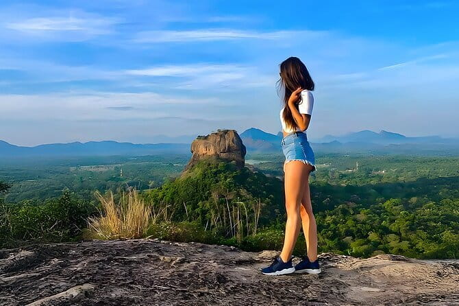 7 Days Private Guided Tour in Sri Lanka - Day 4: Ella’s bridges, waterfalls, and short hikes