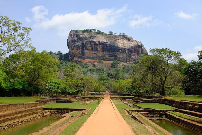 9 Days Guided Tour Through Sri Lanka - Key points at a glance