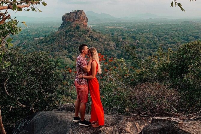 9 Days Sri Lanka tour package - Elephants and royal ruins on Day 2