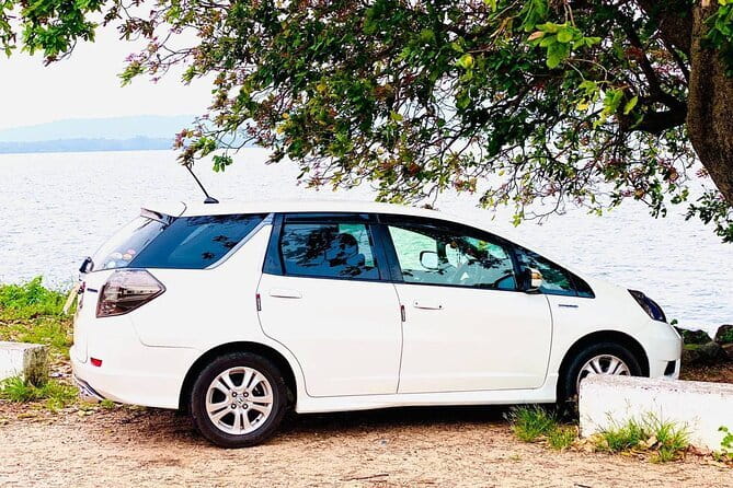 Airport Pick-up from Colombo Airport to Kandy - Should you book the Colombo Airport to Kandy transfer?