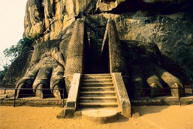 All Inclusive Sigiriya and Dambulla Day Tour from Colombo - Is $180 per person good value?