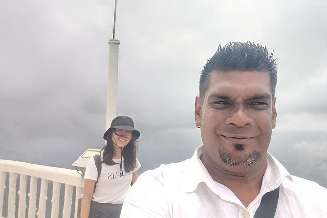 Ambuluwawa Tower & Kandy Culture and Nature Private Day Tour - Two hours at Peradeniya’s 147 acres