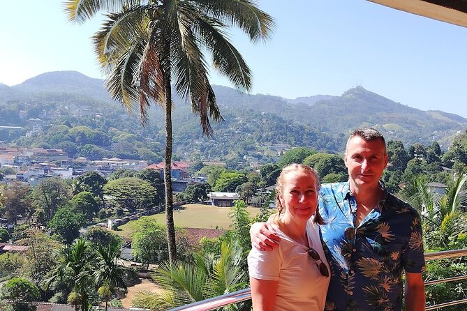 Ambuluwawa Tower & Kandy Culture and Nature Private Day Tour - Tuk-tuk or air-conditioned van