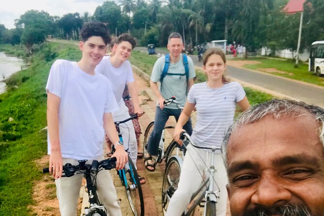 Anuradhapura Heritage Mountain bike / bicycle Tour - Why cycling works so well in Anuradhapura