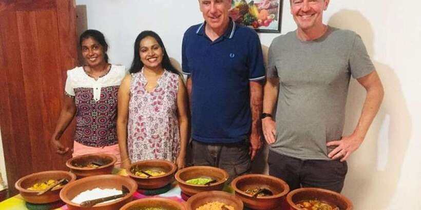 Authentic Sri Lankan Cooking Class in Kandy by Local Family - Key points at a glance