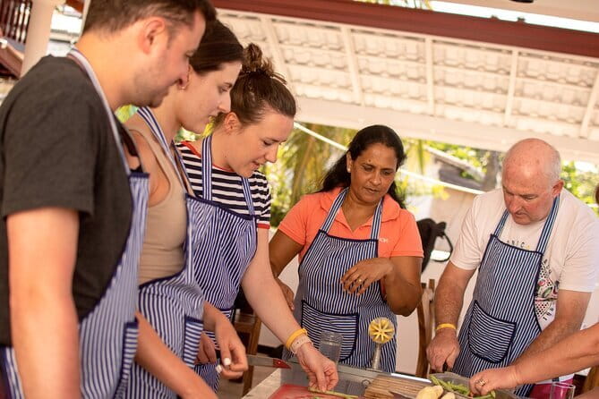 Authentic Sri Lankan Cooking Class in Mirissa - Why the small group matters
