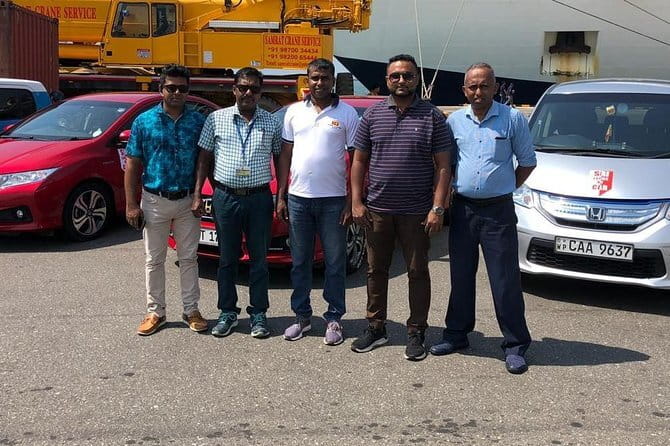 Colombo Airport to Colombo City Drop - The value of $24 per person