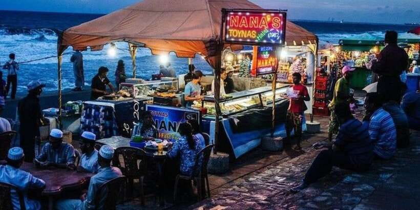 Colombo: All Inclusive Street Food Tour - First tastes: hoppers, porridge, and savory snacks