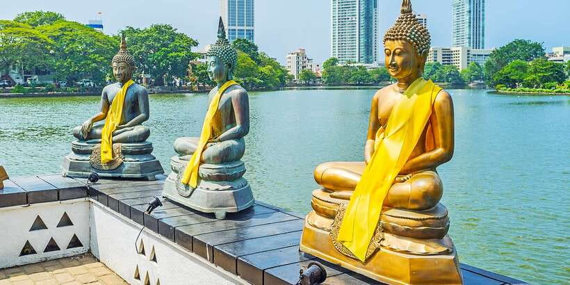 Colombo: City Sightseeing Tour by Tuk-Tuk with Pickup - Heat, comfort, and walking