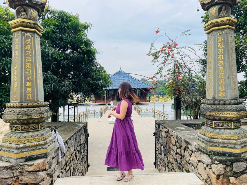 Colombo: City Sightseeing Tour by Tuk-Tuk with Pickup - Viharamahadevi Park and the city’s open spaces