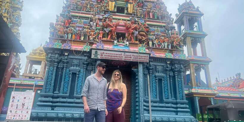 Colombo: City Sightseeing Tour by Tuk-Tuk with Pickup - Gangaramaya Temple is the main visit