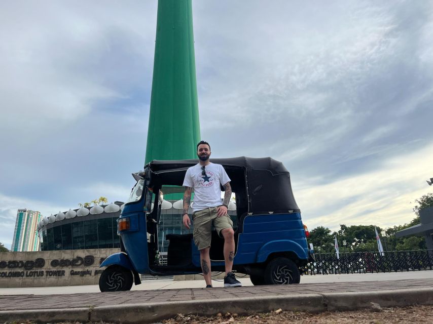 Colombo: City Sightseeing Tour by Tuk-Tuk with Pickup - The shopping stop needs clear boundaries