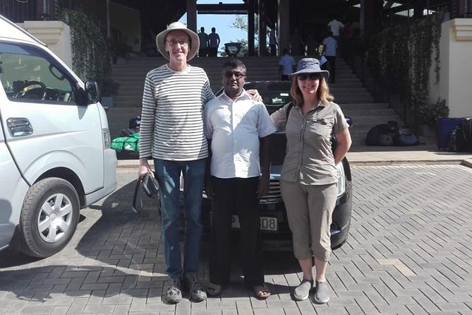 Colombo City to Colombo Airport (CMB) private Transfer - Meeting Your Driver at the Hotel