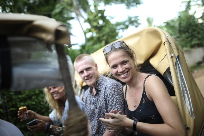 Colombo City Tour By Tuk Tuk - How good is the guide service?