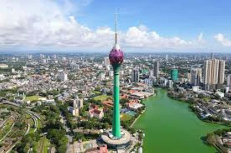 Colombo: Guided City Tour with Entry Tickets - Lotus Tower Road and Independence Square