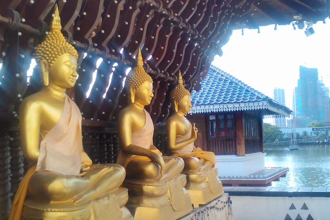 Colombo Half Day City Tour - Galle Face and the waterfront