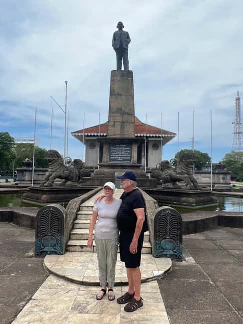 Colombo: Local Food Tour & Sightseeing by Tuk-Tuk with Meals - Ceylon tea, espresso, juices, and falooda