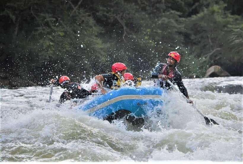 Colombo/ Negombo: Kithulgala White Water Rafting Adventure - Optional lunch, with one useful food warning