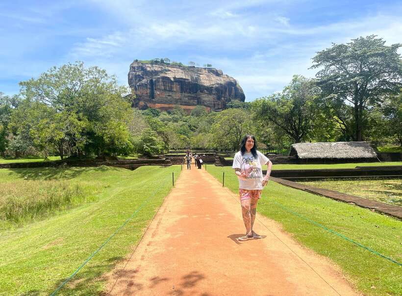 Colombo/Negombo: Sigiriya, Dambulla, and Minneriya Safari - Climbing Sigiriya Lion Rock in the midday heat