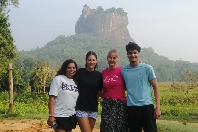 Colombo , Negombo to Trincomalee Transfer and Safari - Turning a long transfer into a day of discovery