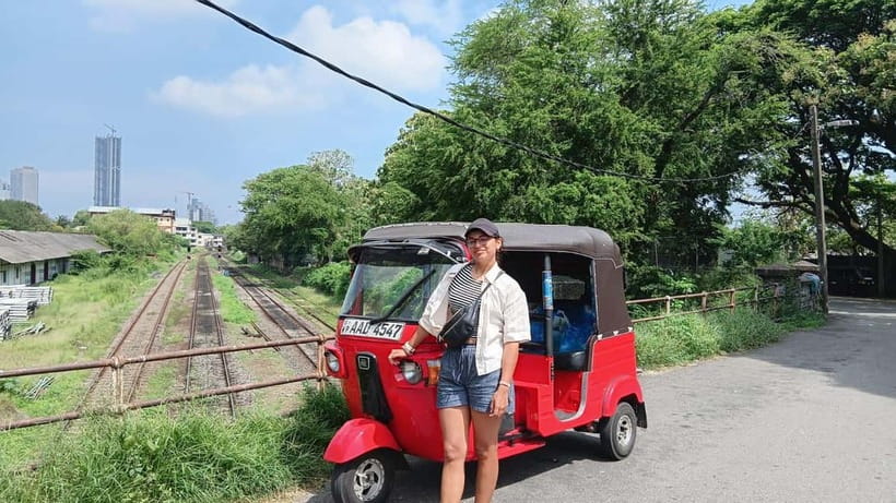 Colombo Private Guided City Tour by Tuk Tuk - All Inclusive - Colombo in a Tuk Tuk: A Fast, Personal Introduction