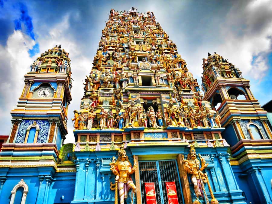 Colombo: Private Guided Tour of the City by Tuk-Tuk - Independence Square and the city’s open spaces
