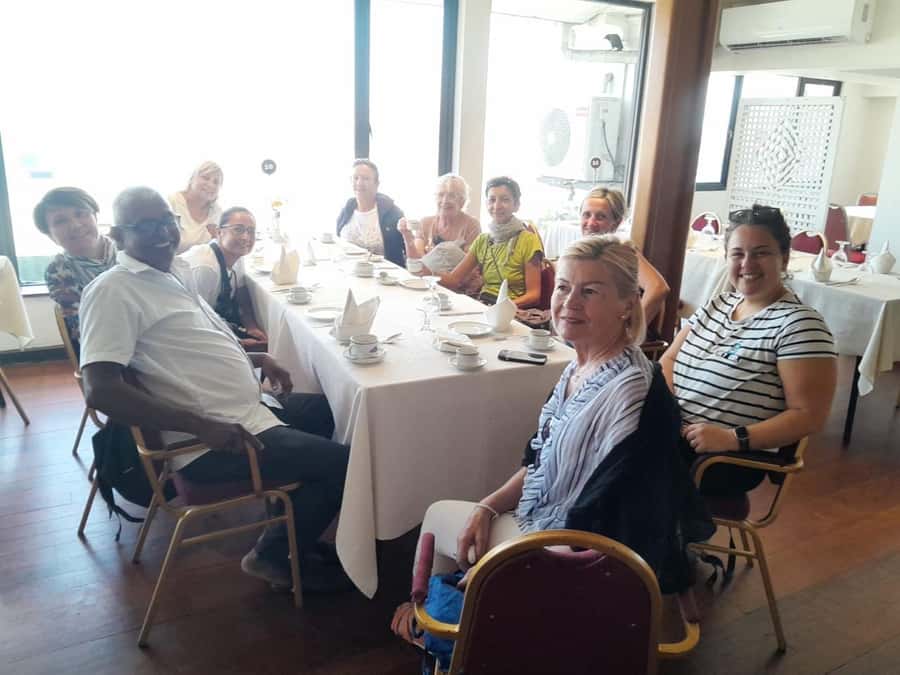 Colombo: Private Guided Tour of the City by Tuk-Tuk - The guides and the value of local knowledge
