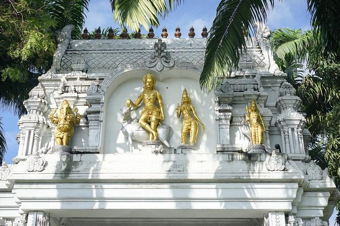 Colombo Private guideTour byTuk Tuk Morning Evening All inclusive - Galle Face Green and Colombo’s open horizon