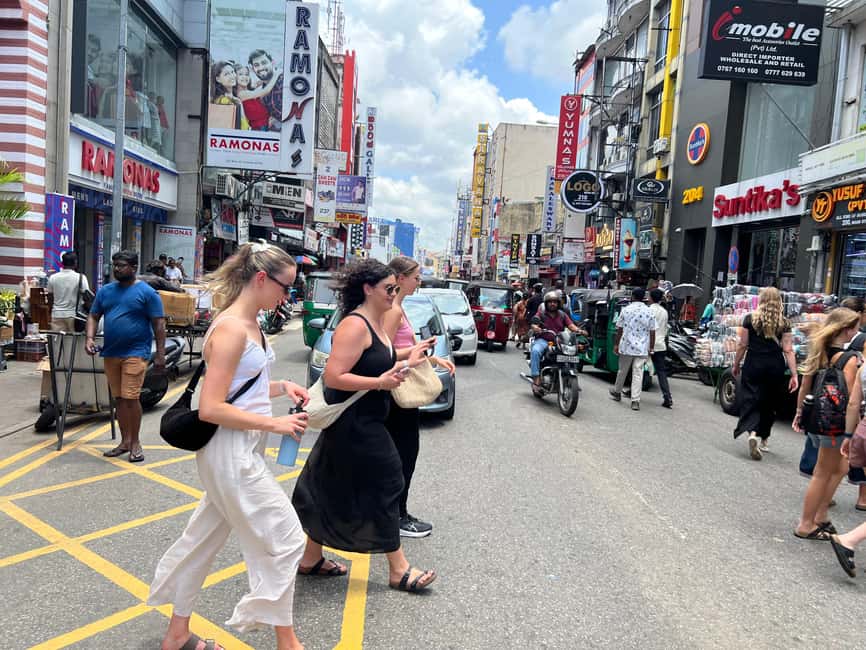 Colombo: Private Tuk-Tuk City Tour with All Entry Fees - Hindu temples and a taste of Ceylon tea