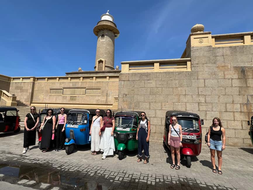 Colombo: Private Tuk-Tuk City Tour with All Entry Fees - Galle Face Green and Colombo’s seaside rhythm