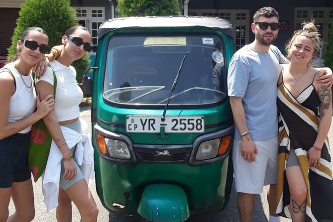 Colombo Private Tuk-Tuk City Tour with All Entry Fees Included - Independence Memorial Hall brings a calmer pause