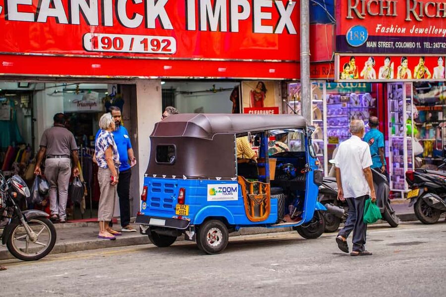 Colombo: Private Tuk-Tuk City Tour with Guide & All Tickets - Parks, civic buildings, and Colombo’s grand avenues
