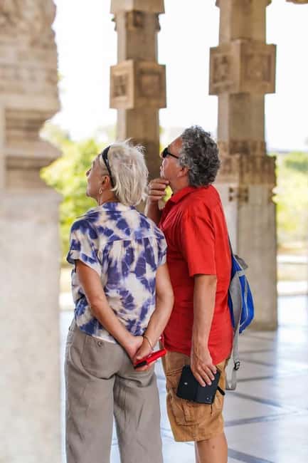 Colombo: Private Tuk-Tuk City Tour with Guide & All Tickets - What the $22 price really covers