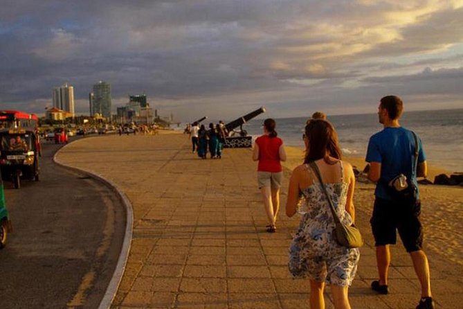 Colombo Sightseeing and Shopping Private Tour Including Lunch - St. Anthony’s Shrine and Colombo’s religious mix