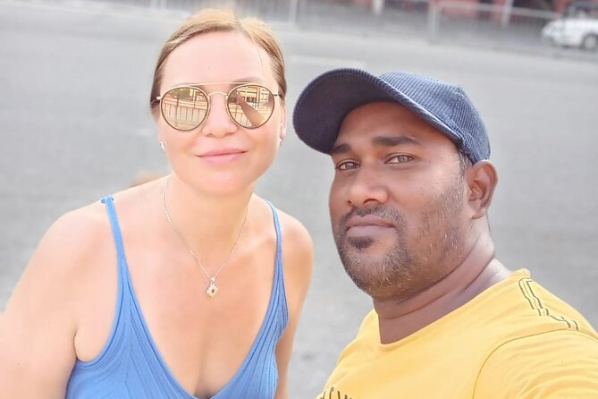 Colombo Sightseeing City Tour by Tuk-Tuk with Guide - Sambodhi Chaithya, the port, and Colombo Fort