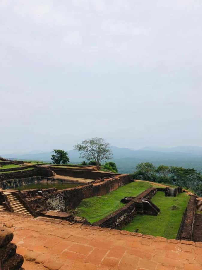 Colombo: Sigiriya Rock Fortress & Dambulla Cave Temple Tour - Inside Dambulla’s five painted caves