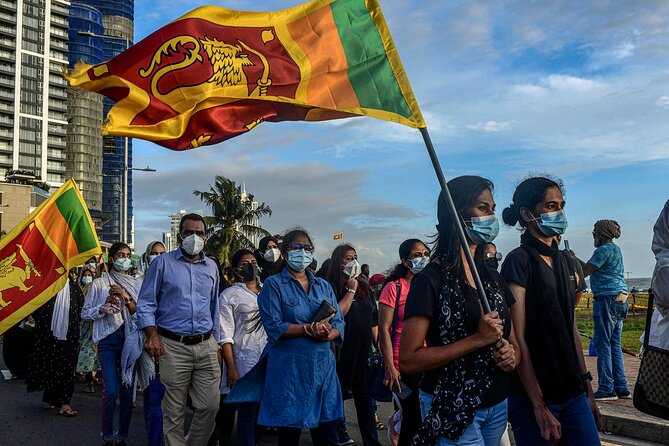 Colombo Social and Political Walk - Colombo’s current crisis gives the walk its purpose