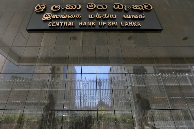 Colombo Social and Political Walk - The World Trade Center and Colombo’s business image