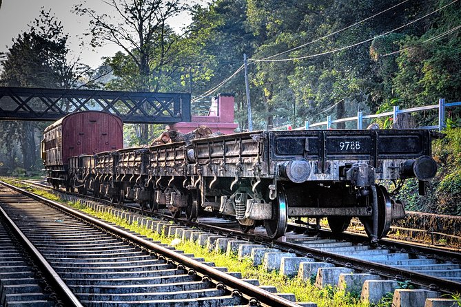 Colombo to Kandy Train Tickets (Reserved Seats) - How to Make the Journey Easier