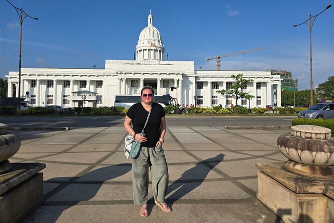 Colombo Tuk Tuk Adventure Explore Food & Culture - Aluthkade is the heart of the food portion